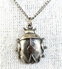 Vintage Ladybug Silver Tone Pendant Necklace 16″ Curb Link Chain