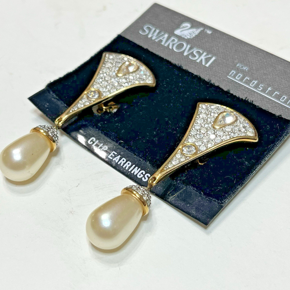 SWAROVSKI Gold Tone Crystal and Briolette Drop Dangle Clip Earrings 2.5 in Long