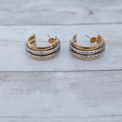 Vintage Earrings for Pierced Ears Gold/Silver Tone Hoops – Condition Issues