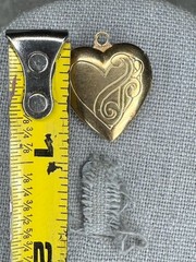 Vintage Gold Tone Etched Double Heart Locket Pendant Japan Marked Retro Jewelry