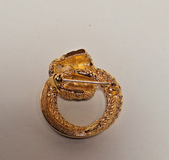1 Vtg Christian Dior 1970s Knot Brooch & 1 Gold-Tone Intertwined Circle Brooch