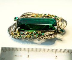 VTG 1960s Open Back Green Glass Statement Brooch, Hollywood Regency Leaf Pin