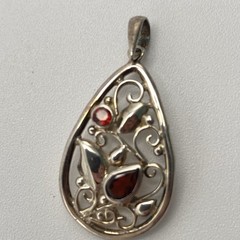 PTI 925 Sterling Silver Pendant Vintage Nepal Garnet Gemstone Filigree Bezel