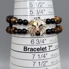 Lee Sands Bracelet Lion Face Zodiac Leo Tiger’s Eye Bead Stretch 6.25″
