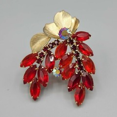 Juliana for Weiss Red Navette Rhinestone Metal Leaf Brooch & Earrings BOOK PIECE