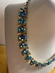 VTG Signed LISNER Blue/Teal AB Crystals Gold Tone Choker/Necklace-16″