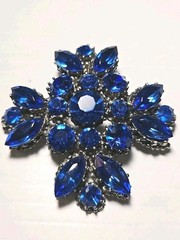 Vintage Signed WEISS Sapphire Blue Rhinestone Maltese Cross Brooch Pin 1960s