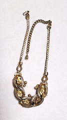 Selro Selini Dragon Egg Choker Necklace