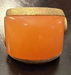 Vintage Ralph Lauren Gold Tone Dome Ring Peach Resin Cocktail Statement Sz. 5.75