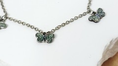Vintage Children’s Silver Tone Multi-Color Enamel Butterfly Charm Bracelet, 7″ L