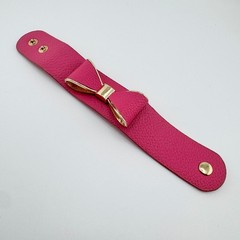 Vintage Y2K Pink Leatherette Bow Cuff Bracelet Retro Coquette Statement