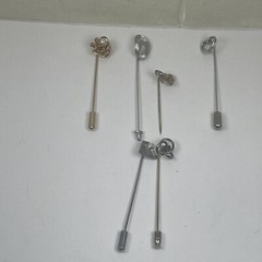 Vintage Lot Clips Pins Jewelry Novelty Assorted Shapes & Sizes