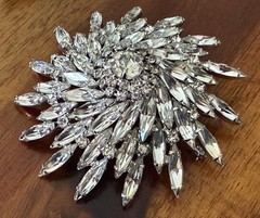 Vintage Signed Weiss Clear Rhinestone Domed Pinwheel Navette Brooch 3” – READ
