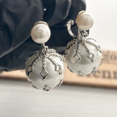 Vintage Celebrity Bracelet Earring Set Faux Pearls Wedding Baubles Dangling