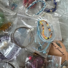 Huge Vintage Costume Jewelry Lot. $900+ Retail. Too For Pictures-107 Pieces