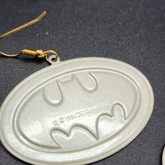 Fun Funky Vintage 80s 90s Earrings ` Batman Bat Man Signal DC Comics Eighties