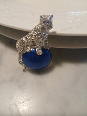 Amazing Vintage Napier Brooch Silvertone Leopard on Blue/Earth/Ball Crystals