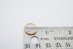 Vintage 10k Yellow Gold Childs Ring Size 0.5 T9
