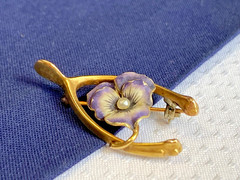Vtg Heavy Gold Filled Pearl Pin 3.05g Jewelry Pansy In Wishbone Brooch *READ*