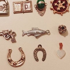 Vintage Silver Tone Charm Lot Yale Padlock Bible Gun Fish Horseshoe Jade Jewelry