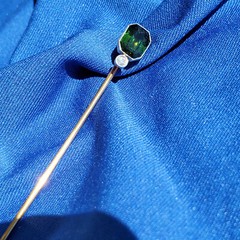 EARTH MINED Demantoid Deco Original Gatsby era Antique Platinum 14K Pin Signed