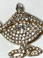 Kirks Folly MAKE A WISH MAGIC LAMP Brooch Rhinestone Charms Gold Tone 3.25″
