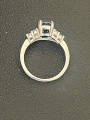 Gorgeous 14KT White Gold 2.50CT Sapphire And 0.48CTW Diamond Ring. Size 6 (FL426