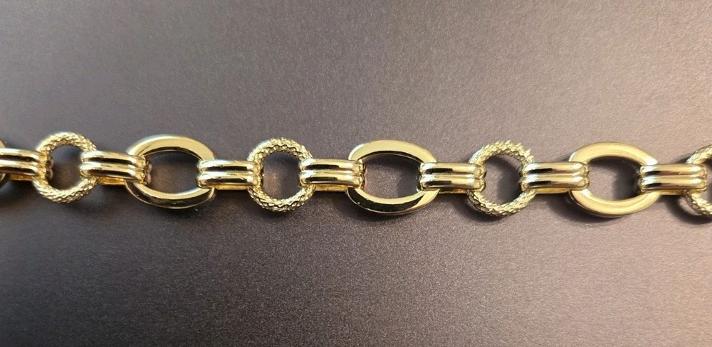 Heavy Oval Link Gold Filled Bracelet/Round Etched Links