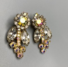 JULIANA D&E Book Piece AB Rhinestone FLOWER Shape CLIMBER Clip Earrings Ref 4724