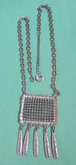 Vintage LISNER Signed Pendant & Necklace in Silver Tone