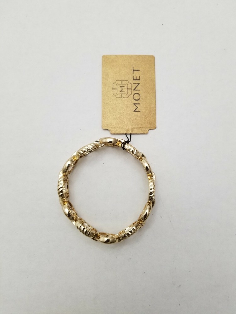 Vintage Gold Tone Bracelet (One Size Fits All)