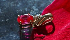 10k yellow gold pendant 0.93ct lab created ruby solitaire charm 0.95gr N3634