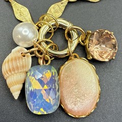 Gorgeous Vintage Sun, Sand, Sea & Sky Charms on Vtg Gold Plated Chain Necklace