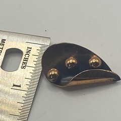 Vintage Bergere Gold Tone Leaf Clip On Earrings Womens 1.25 In Jewelry