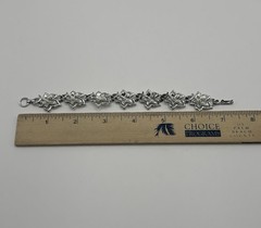 Vintage CORO Bracelet Silver Tone Ivy Leaf leaves Fall Holiday Jewelry Classic