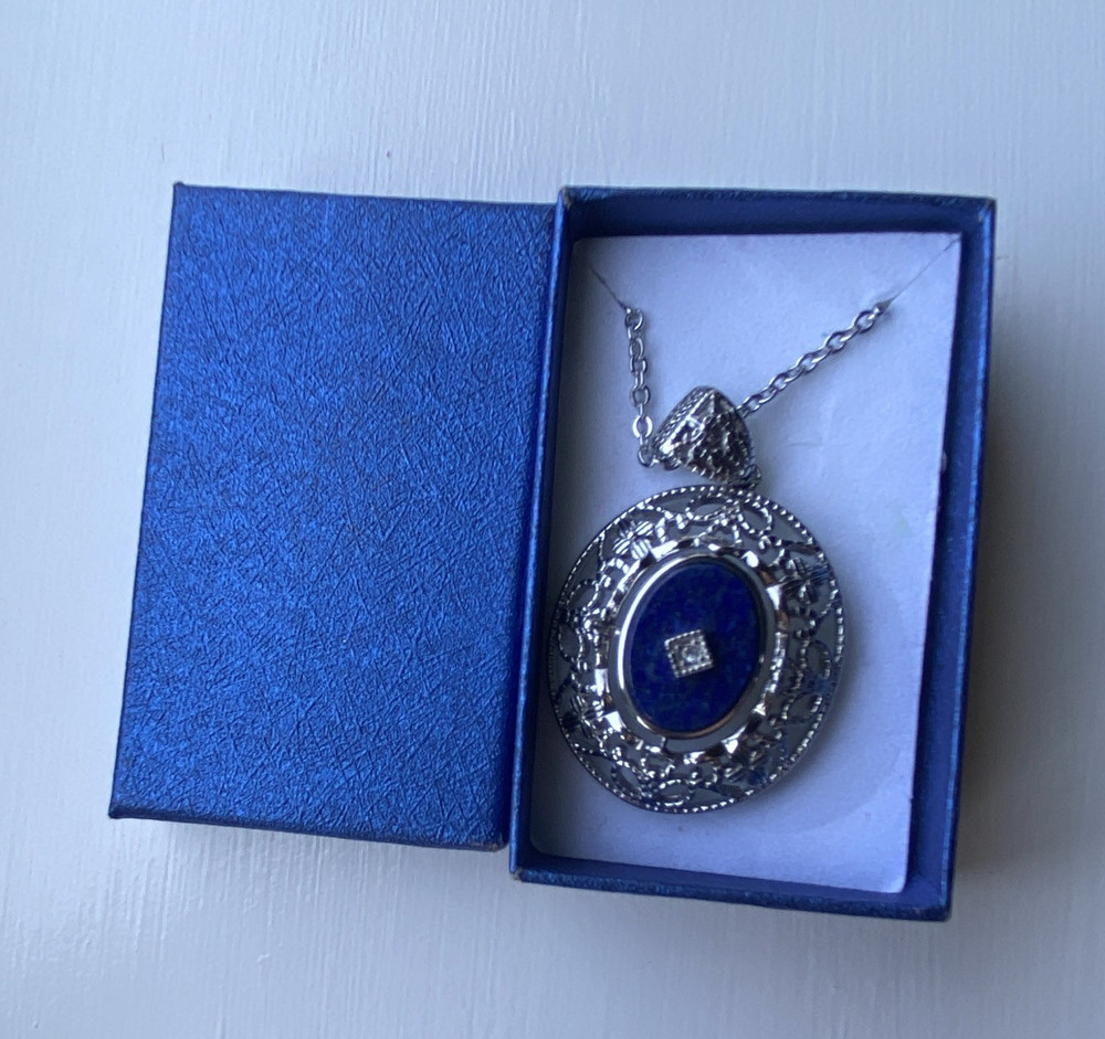 Silver Tone Oval Cameo Portrait Pendant Necklace, 19 inches long