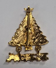 Vintage 80’s Gold Tone & Enamel Christmas Tree W/ Dangle Toy Train Pin / Brooch
