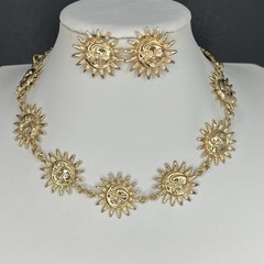 Gold Tone Celestial Sun Moon Necklace Earrings Set Pierced Choker Retro