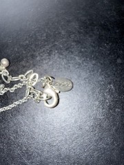 Vintage AEO American Eagle Outfitters Purse Pendant Necklace Snuff Silvertone