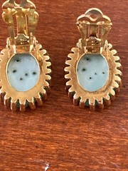 Vintage Jomaz Joseph Mazer Jade Green Peking Glass Textured Flower Clip Earrings
