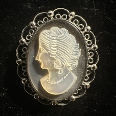 Vintage Brooch Silver Sterling Sorrento Pin Pendant Mother of Pearl Bali Cameo