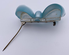 Moonglow Pastel Blue And White Lucite Bow Ribbon Twist Brooches Set Of 2