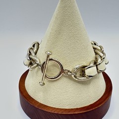Vintage Gold Tone Cable Link Bracelet Cream Enamel Toggle Clasp Statement 6.75″