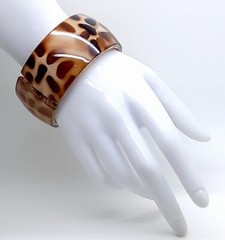 B001 Thick Leopard Animal Print Acrylic Cuff 1.35″ Wide fashion jewelry Bracelet