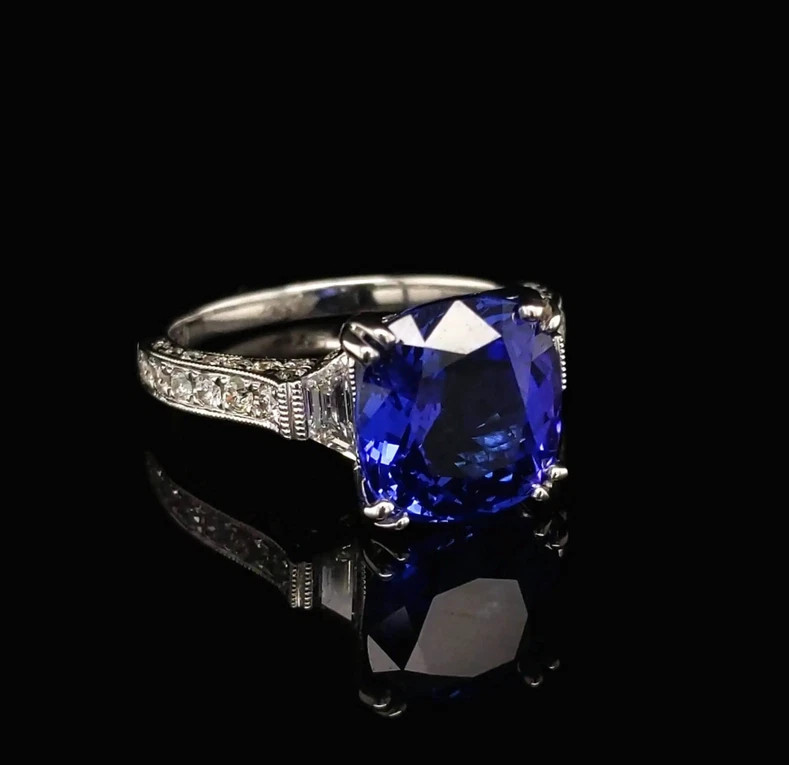 4.00CT Cushion Cut Blue Tanzanite & 1.00CT Moissanite Solitaire Ring 925 Sliver