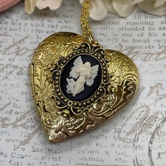 Gold Heart Locket Photo Birthday Anniversary Wedding Cameo Angel Angels Necklace