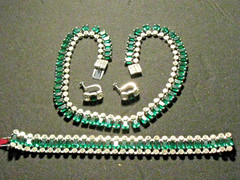 Vintage Faux Emerald Green & Clear Rhinestone Necklace Bracelet Earring Set RARE