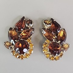 Vintage Rhinestone Clip On Earrings Climber Brown Glass Autumn Fall 1.25″