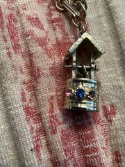 Vintage 1950’s Gold Tone 3D Wishing Well with Stones Charm Bracelet
