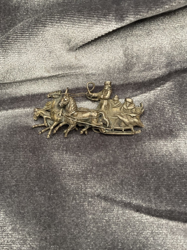 Sterling silver Russian troika brooch from 19th century